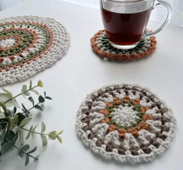 Easy Crochet Coaster