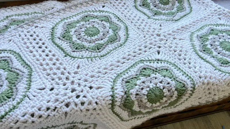 Join Crocheted Squares